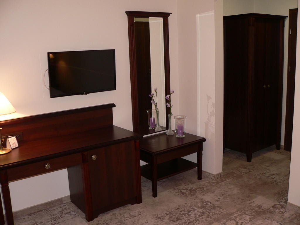 Hotel Bialy Dwor Okuninka Zimmer foto